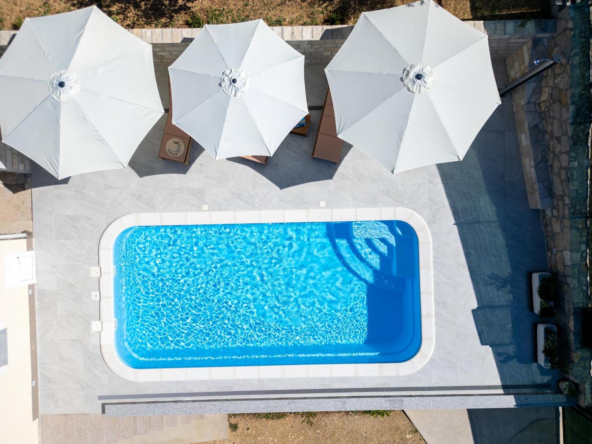 Private Villa Golden Hour With A View Of Split Area Kaštel Sućurac Екстериор снимка