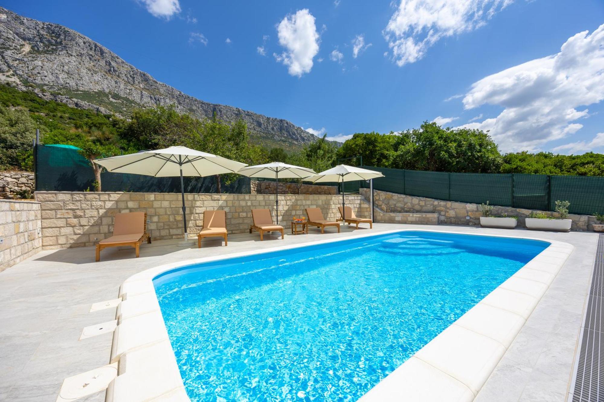 Private Villa Golden Hour With A View Of Split Area Kaštel Sućurac Екстериор снимка